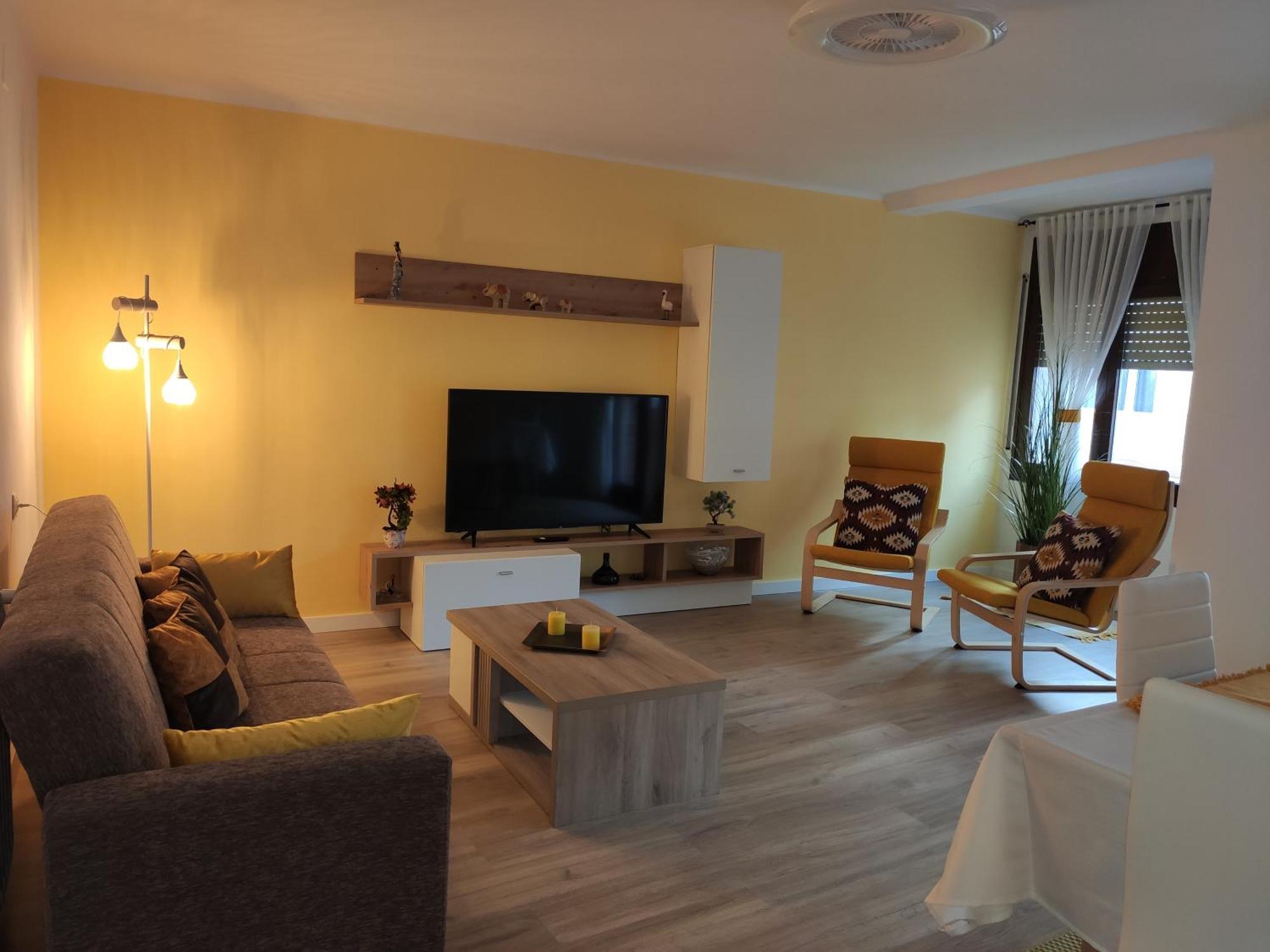 Apartamento Confort II La Seu d'Urgell Kültér fotó